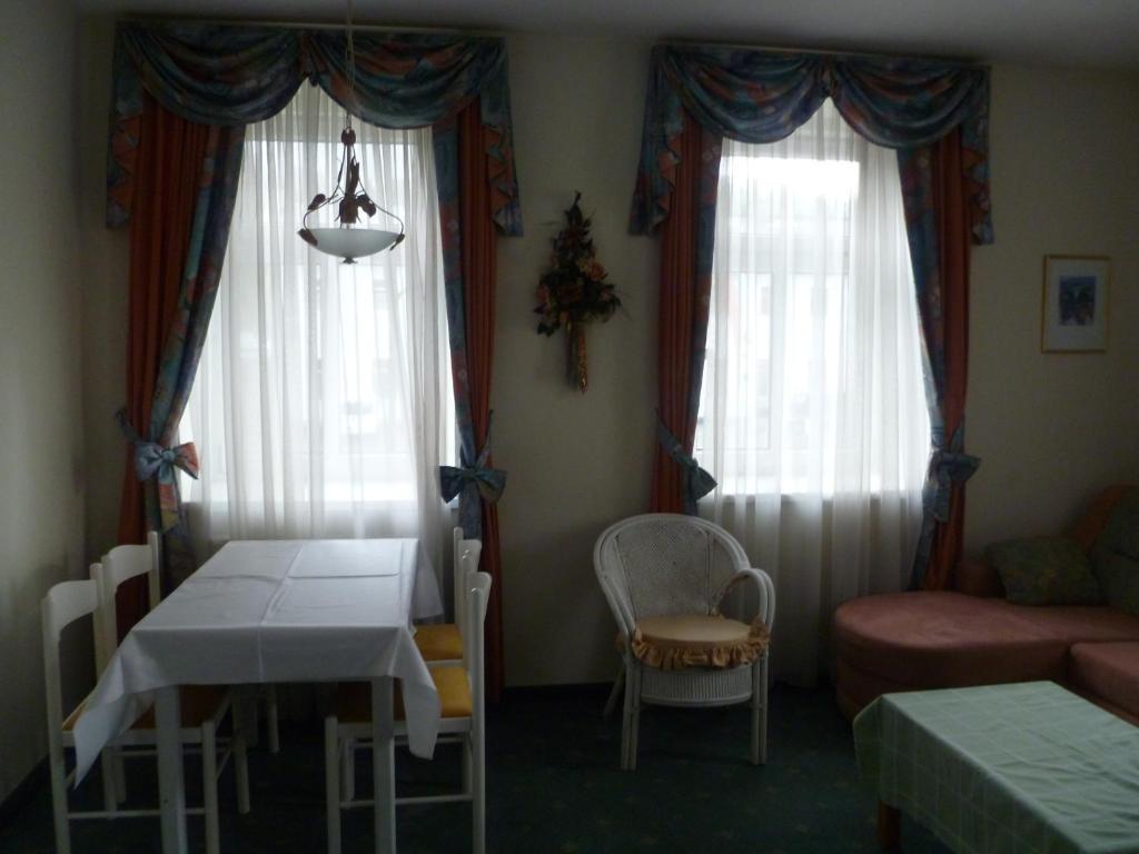 Apartment Grattschlössl St. Johann in Tirol Zimmer foto