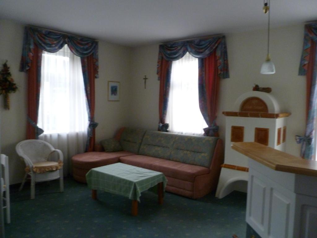 Apartment Grattschlössl St. Johann in Tirol Zimmer foto